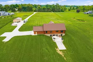 10568 Lynns Rd, Pataskala, OH 43062 - Photo 8