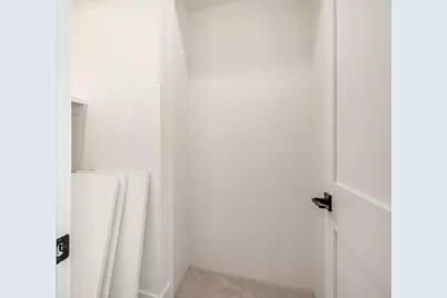 1025 Hunter Avenue, Columbus, OH 43201 - Photo 30