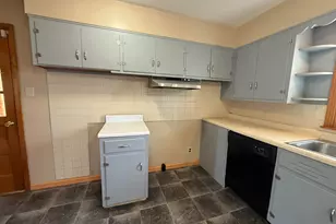 311 Tarlton Rd, Circleville, OH 43113 - Photo 12