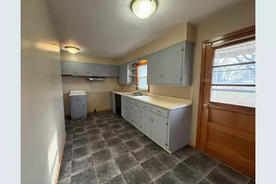 311 Tarlton Road, Circleville, OH 43113 - Photo 10