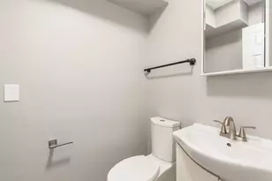 1865 Willoway Cir N, Columbus, OH 43220 - Photo 8