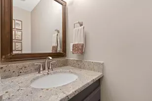 7566 Fairfield Lakes Dr, Powell, OH 43065 - Photo 14