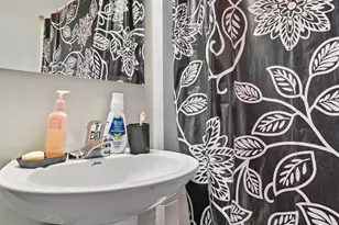 335 E 18th Ave, Columbus, OH 43201 - Photo 30