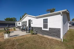 7665 Walnut St, Russells Point, OH 43348 - Photo 6