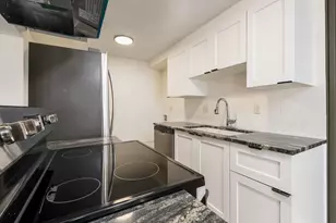 2503 Burgandy Ln, Columbus, OH 43232 - Photo 10