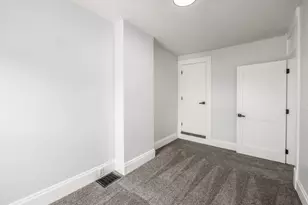 536 W Town St, Columbus, OH 43215 - Photo 20