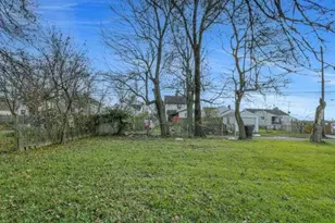 1371 E 23rd Ave, Columbus, OH 43211 - Photo 24