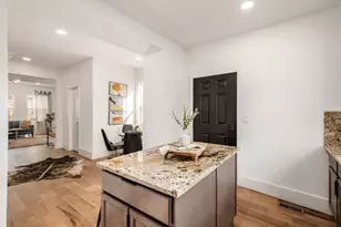 263 S 20th St, Columbus, OH 43205 - Photo 18