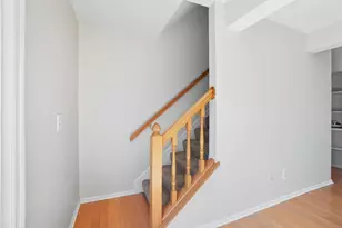 6937 Dublin Village Dr, Dublin, OH 43017 - Photo 20