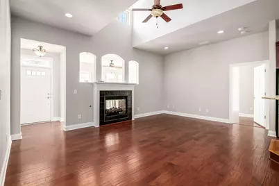 2704 Scioto Station Drive, Columbus, OH 43204 - Photo 4