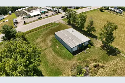 4395 West Pike, Zanesville, OH 43701 - Photo 14