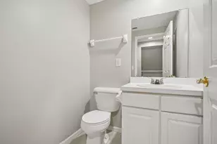 1152 Kinneton, Columbus, OH 43228 - Photo 16