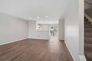 1152 Kinneton, Columbus, OH 43228 - Photo 10