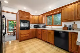 606 Kimberly Ct, Heath, OH 43056 - Photo 8