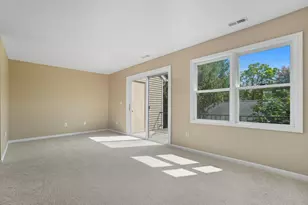 640 W Maple St, Granville, OH 43023 - Photo 16