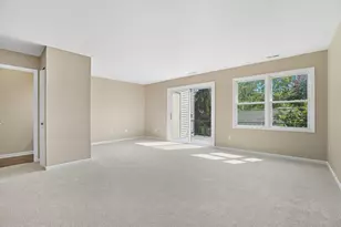 640 W Maple St, Granville, OH 43023 - Photo 14