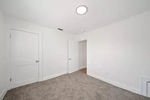 1198 Wilson Ave, Columbus, OH 43206 - Photo 12