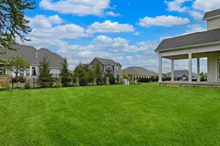 1604 Pinnacle Club Dr, Grove City, OH 43123 - Photo 48