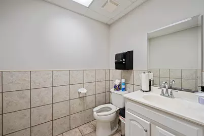 124 Dorchester Square S, Westerville, OH 43081 - Photo 30