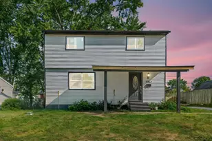 5044 Albany Dr, Columbus, OH 43232 - Photo 2