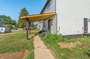 5044 Albany Dr, Columbus, OH 43232 - Photo 4