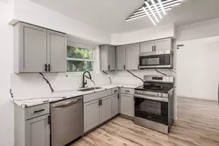 856 Cummington Rd, Columbus, OH 43213 - Photo 18