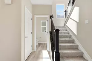 413 Fannin Dr, Pataskala, OH 43062 - Photo 8