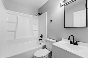 1978 Argyle Dr, Columbus, OH 43219 - Photo 12