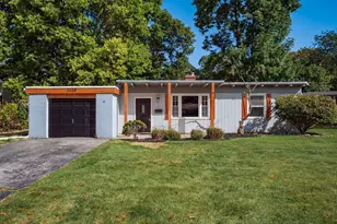 2458 Edgevale Rd, Columbus, OH 43221 - Photo 1