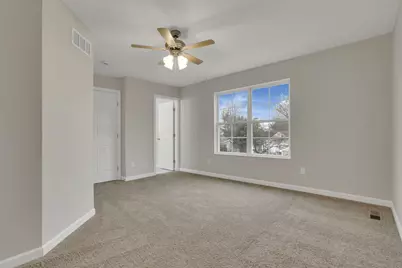 574 Koebel Avenue, Columbus, OH 43207 - Photo 22