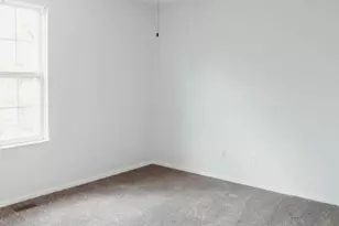 4063 Parkcove Dr, Columbus, OH 43230 - Photo 8