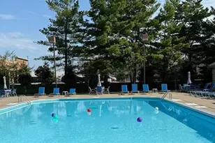 4063 Parkcove Dr, Columbus, OH 43230 - Photo 2