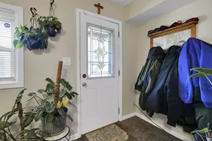 18 W Center St, London, OH 43140 - Photo 8