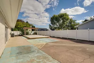 1855 Beacon St, Washington Court House, OH 43160 - Photo 34