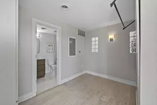 367 Auden Ave, Columbus, OH 43215 - Photo 6