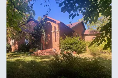 1705 Bradford Avenue, Zanesville, OH 43701 - Photo 2