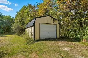 12499 Tarlton Rd, Circleville, OH 43113 - Photo 14