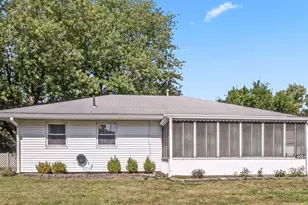 4484 Grimsby Rd, Columbus, OH 43227 - Photo 16