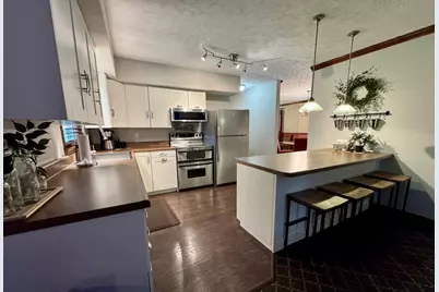 703 Dorchester Drive, Springfield, OH 45506 - Photo 14