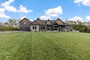 4190 Brownsville Rd SE, Heath, OH 43056 - Photo 1