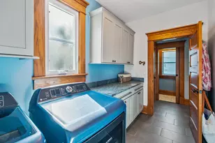 297 W William St, Delaware, OH 43015 - Photo 28