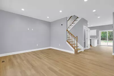 3252 Dover Road, Columbus, OH 43204 - Photo 6