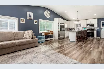 2378 W High Street NE, Newark, OH 43055 - Photo 10