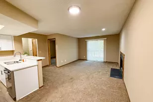 2744 Greystone Dr, Columbus, OH 43220 - Photo 6