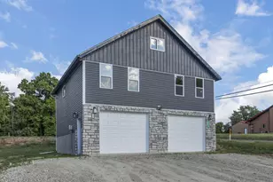 13060 Oak Rd NE, Thornville, OH 43076 - Photo 1