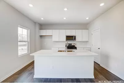 557 Eastman Avenue, Lithopolis, OH 43136 - Photo 10