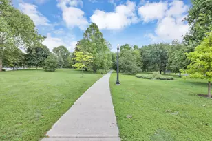 251 Daniel Burnham Square, Columbus, OH 43215 - Photo 48