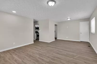 3134 Medina Avenue, Columbus, OH 43224 - Photo 10