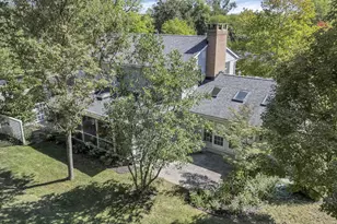 733 Mt Parnassus Dr, Granville, OH 43023 - Photo 2