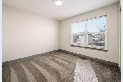 384 Whitethorne Avenue, Columbus, OH 43223 - Photo 22